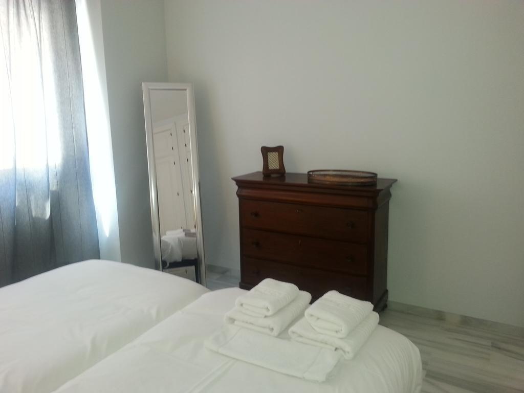 Apartamento Buhaira Sevilla Bagian luar foto
