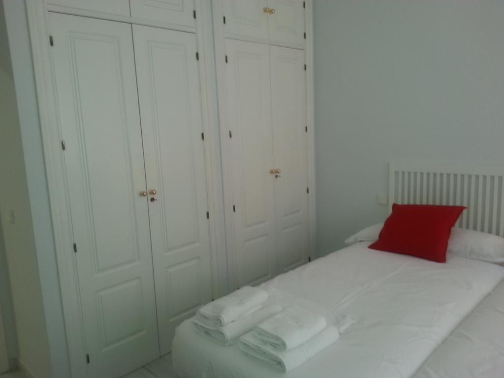 Apartamento Buhaira Sevilla Bagian luar foto